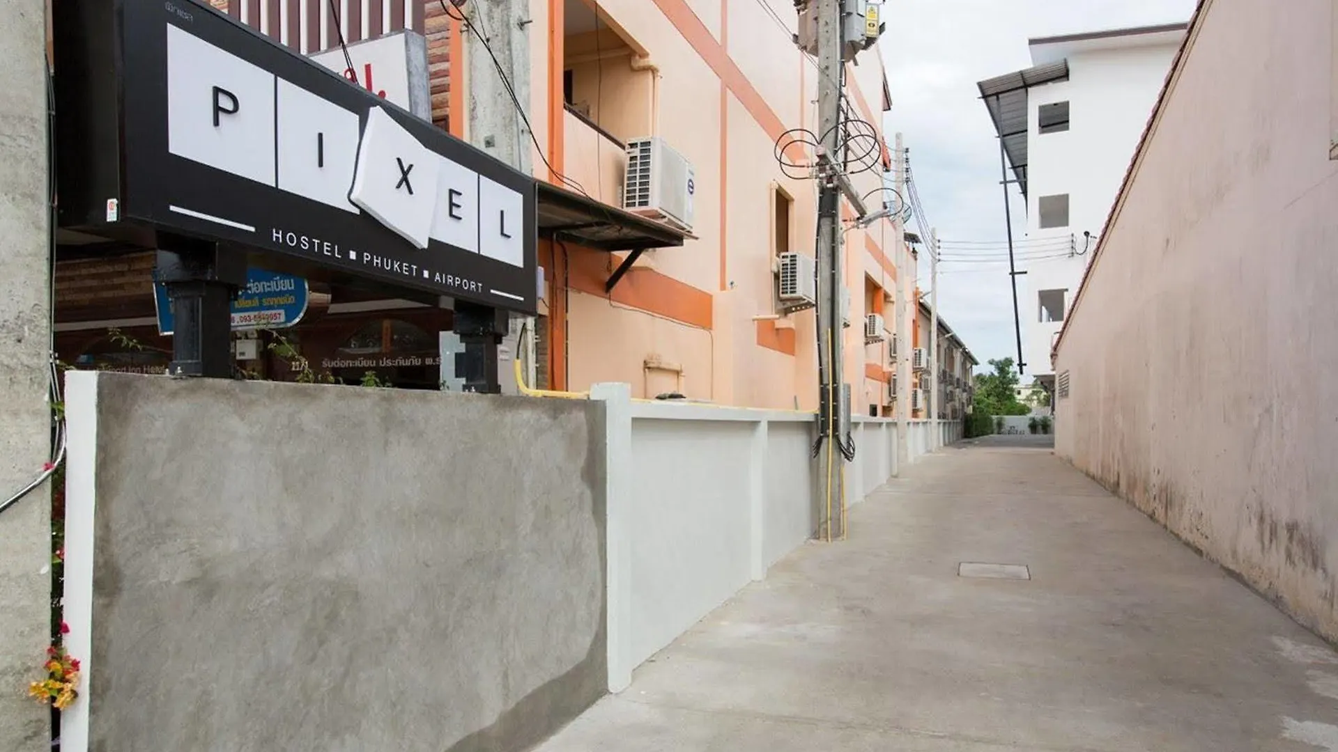 Pixel Hostel Phuket Airport Thalang