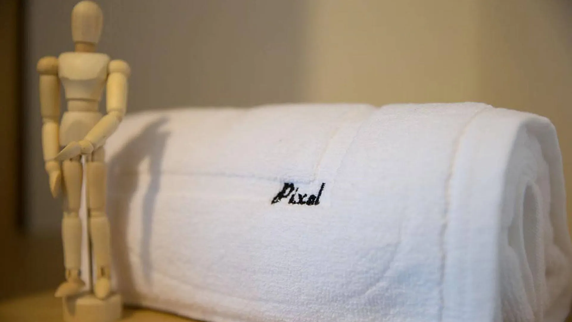 Pixel Hostel Phuket Airport Thalang Tailândia