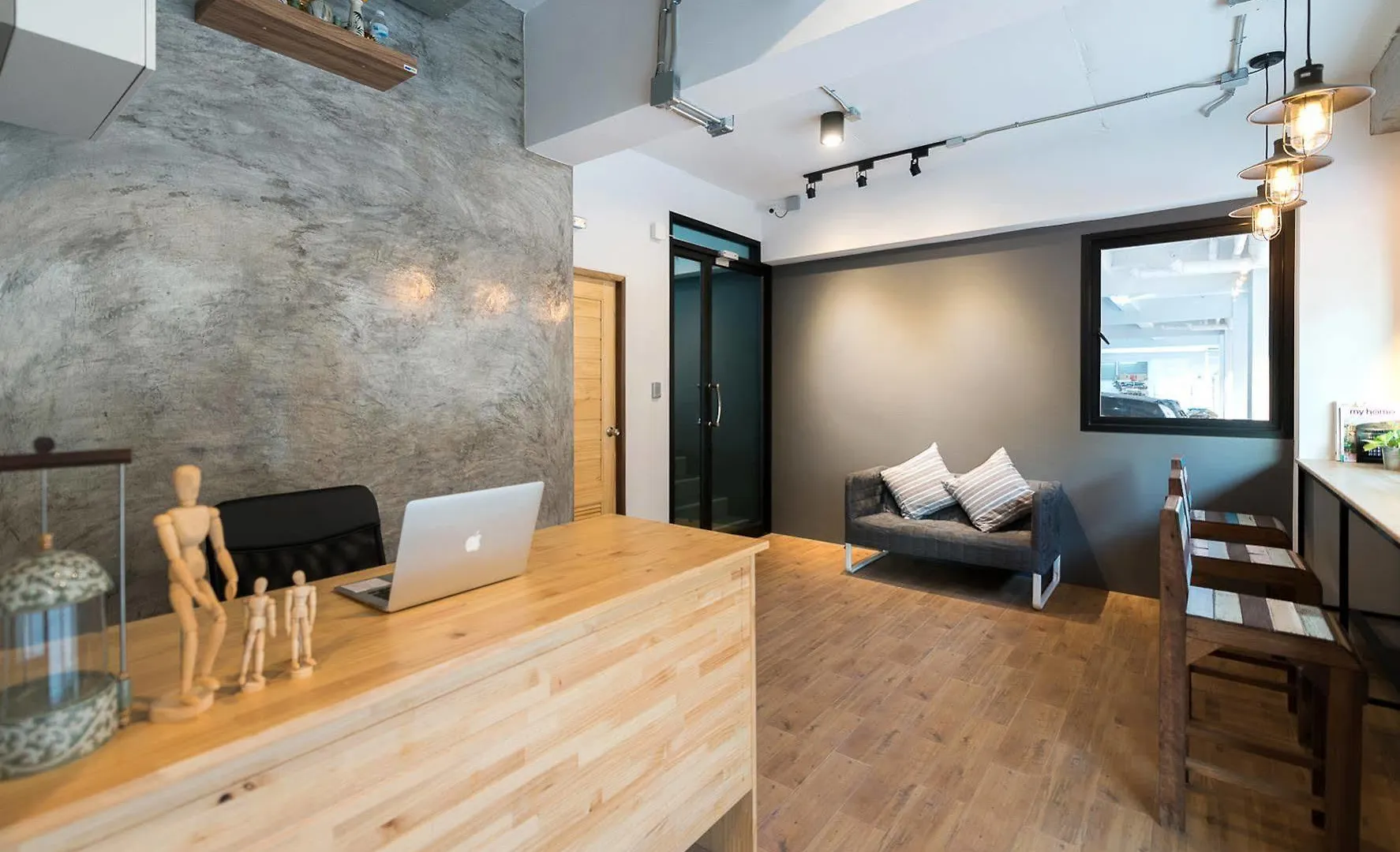 Pixel Hostel Phuket Airport Thalang 3*,